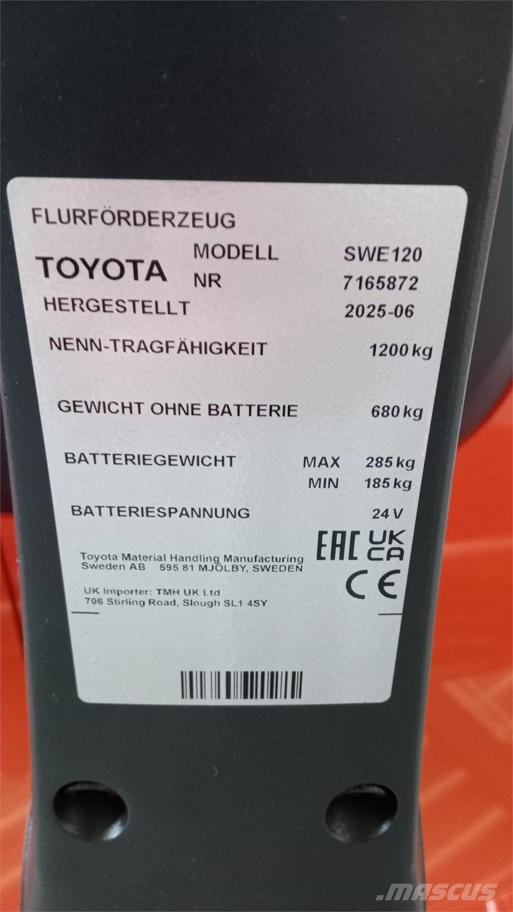 Toyota SWE120 Ajettavat pinoamisvaunut