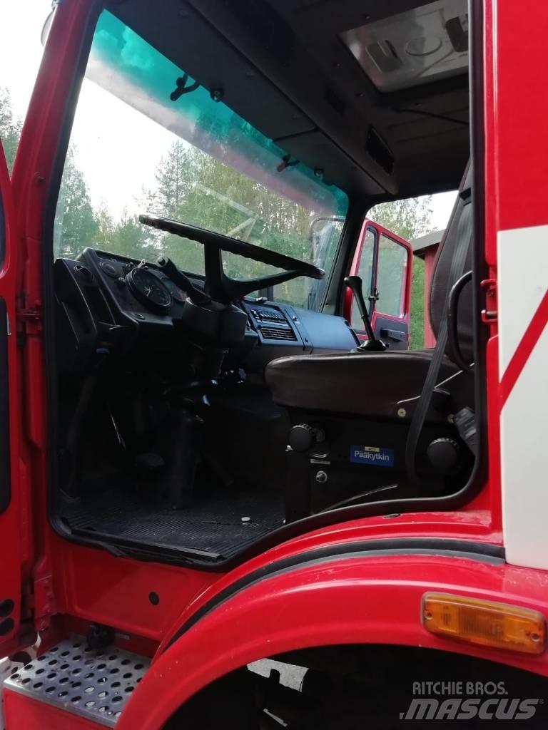 Mercedes-Benz 1625 Paloautot