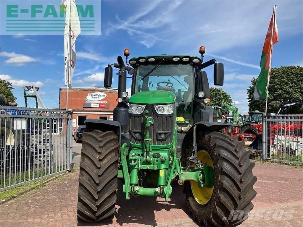 John Deere 6250 r Traktorit