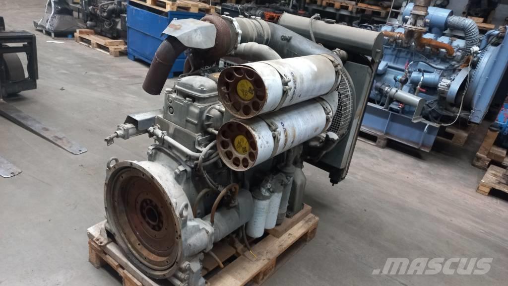 Volvo TD100 Moottorit