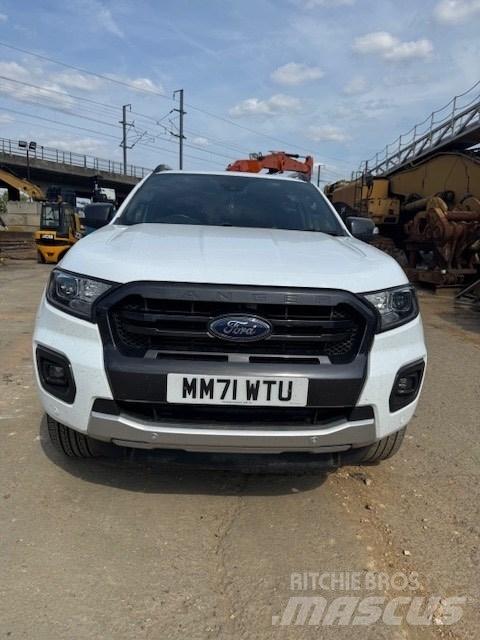 Ford Ranger Lava-autot