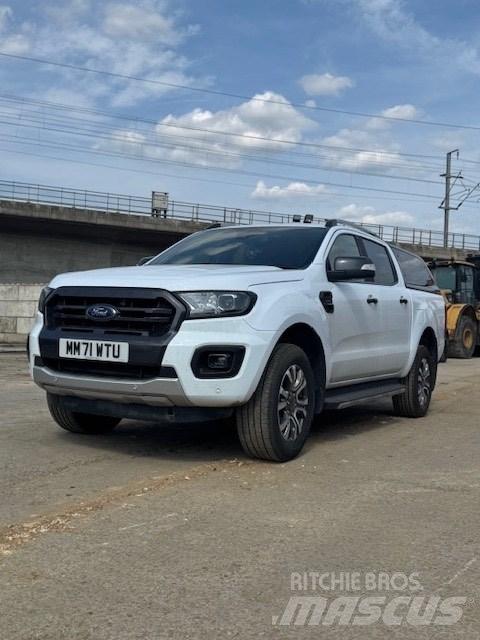 Ford Ranger Lava-autot