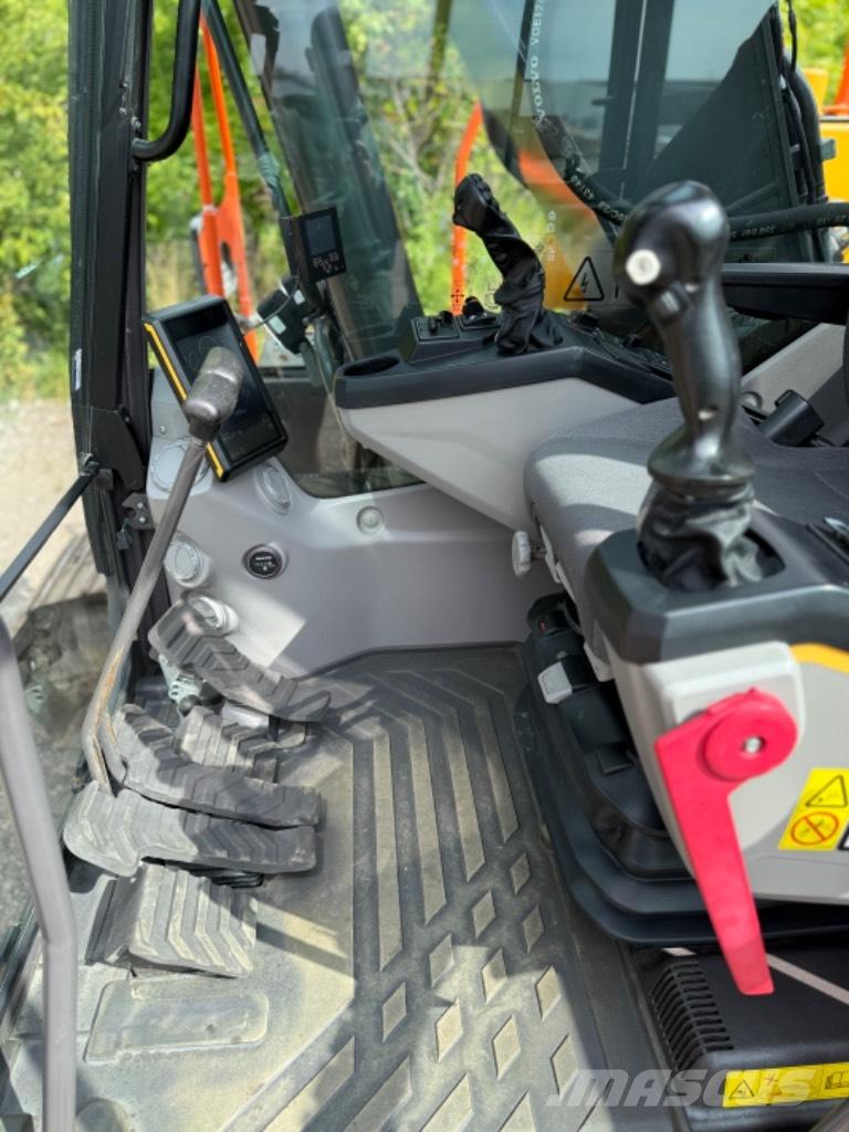 Volvo EC 220 EL Telakaivukoneet