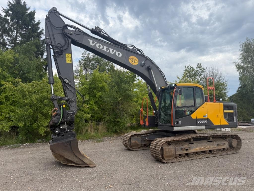 Volvo EC 220 EL Telakaivukoneet
