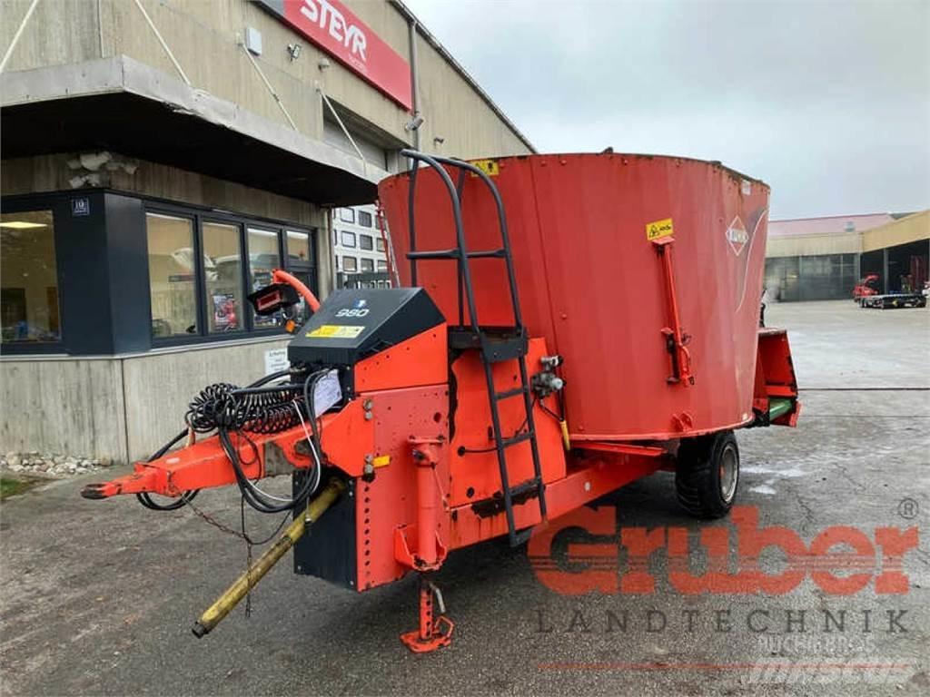 Kuhn EVV 181 Rehuvaunut