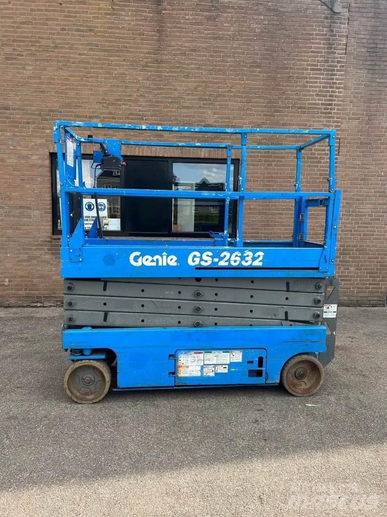 Genie GS-2632 Saksilavat