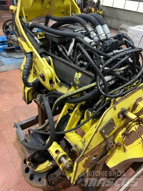 John Deere H480C Hakkuupäät