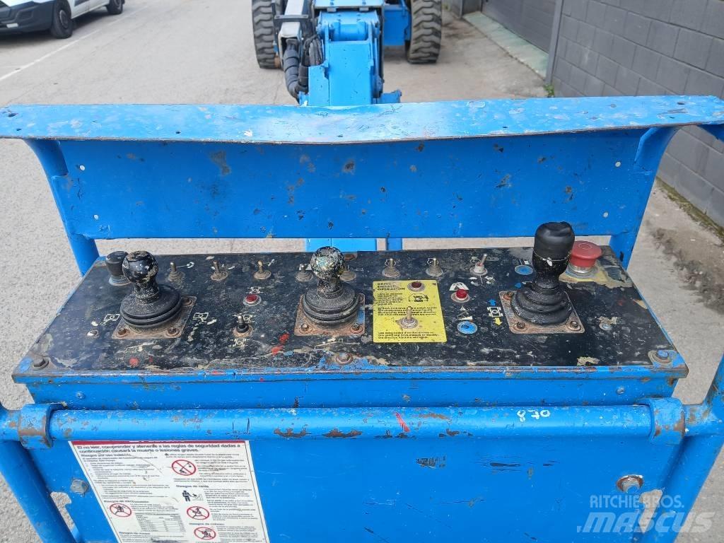 JLG 860 SJ Teleskooppipuominostimet