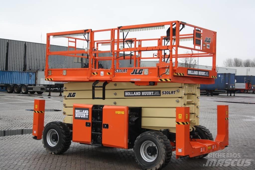 JLG 530 LRT Saksilavat