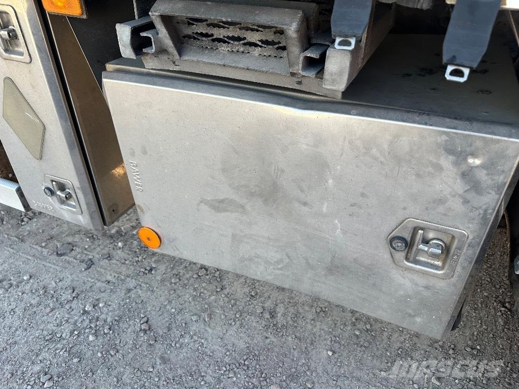 Volvo FM9 Skåpbil Umpikorikuorma-autot