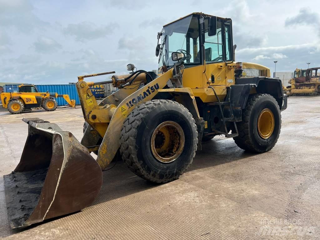 Komatsu WA 250-5H Pyöräkuormaajat