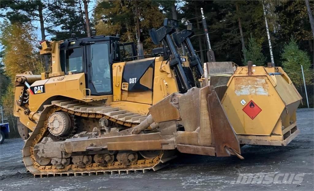 CAT D8T Telaketjupuskutraktorit