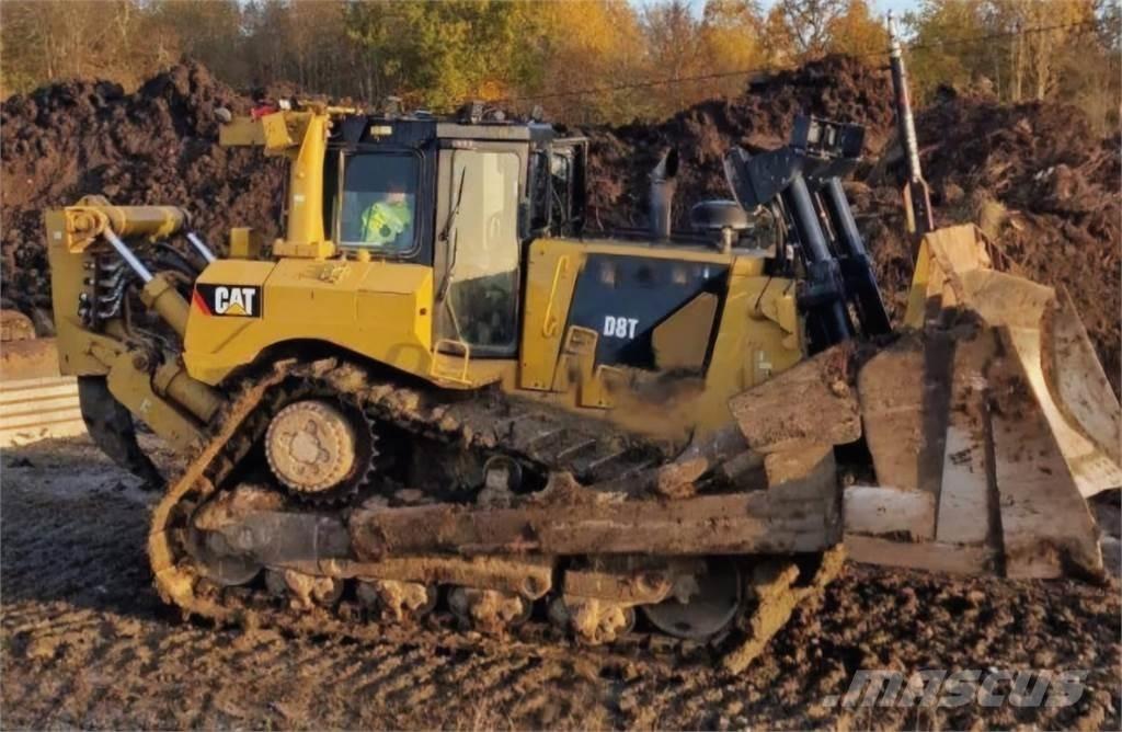 CAT D8T Telaketjupuskutraktorit
