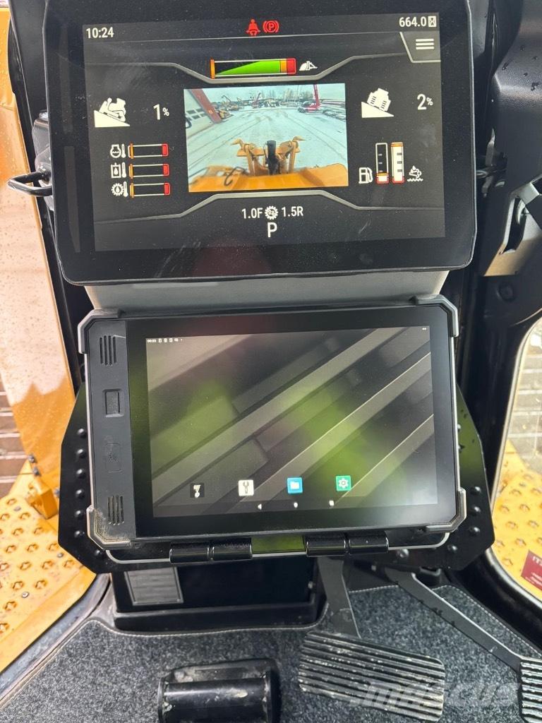 CAT D 6 XE LGP Telaketjupuskutraktorit