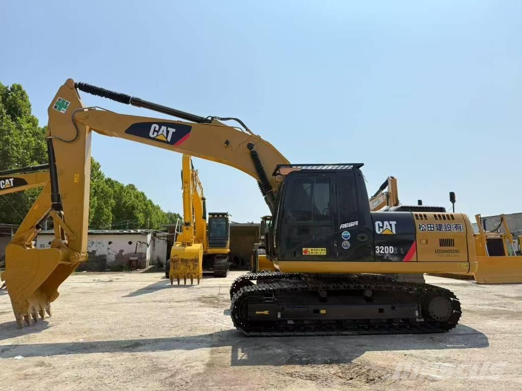 CAT 320D Telakaivukoneet