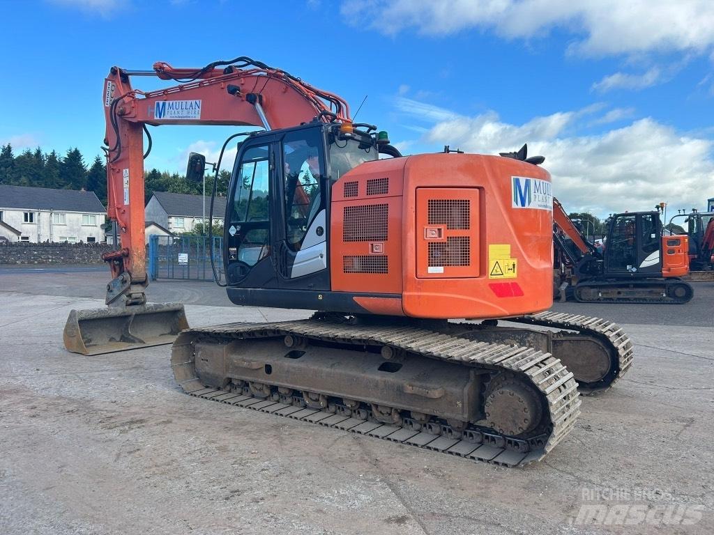 Hitachi ZX225 USLC-6 Telakaivukoneet
