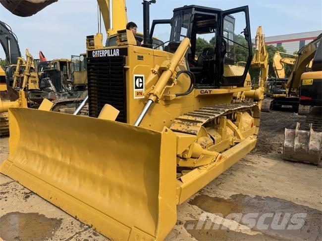 CAT D 7 G Telaketjupuskutraktorit