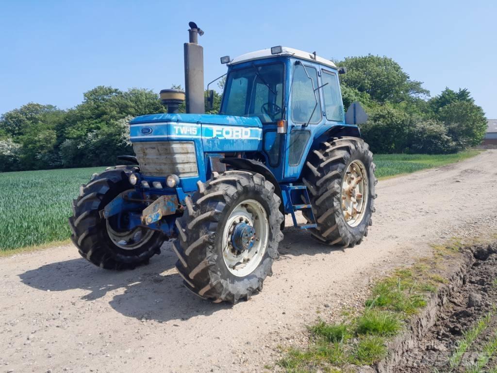 Ford TW 15 Traktorit