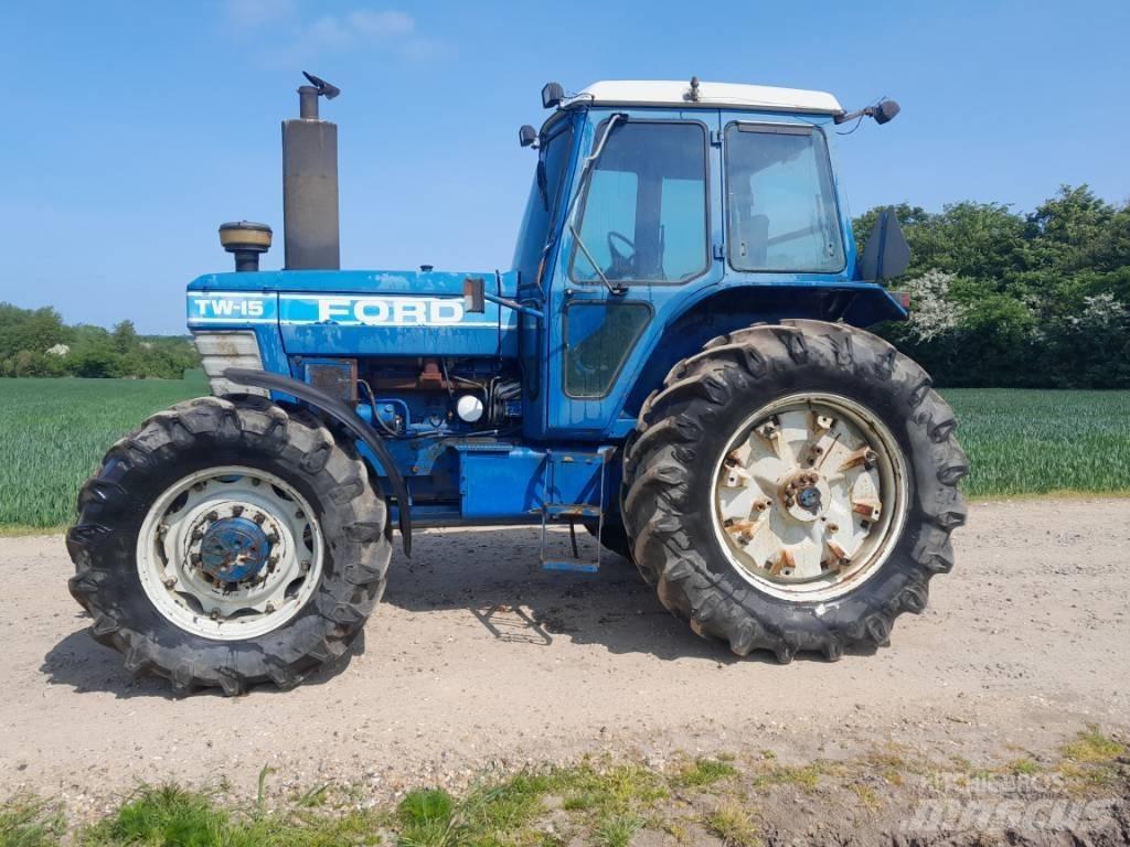 Ford TW 15 Traktorit