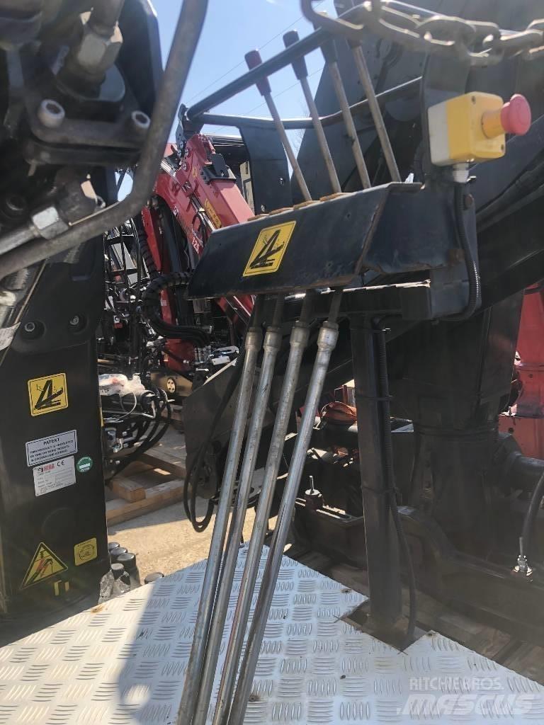 HIAB 111 B-2 Duo Kappaletavaranosturit