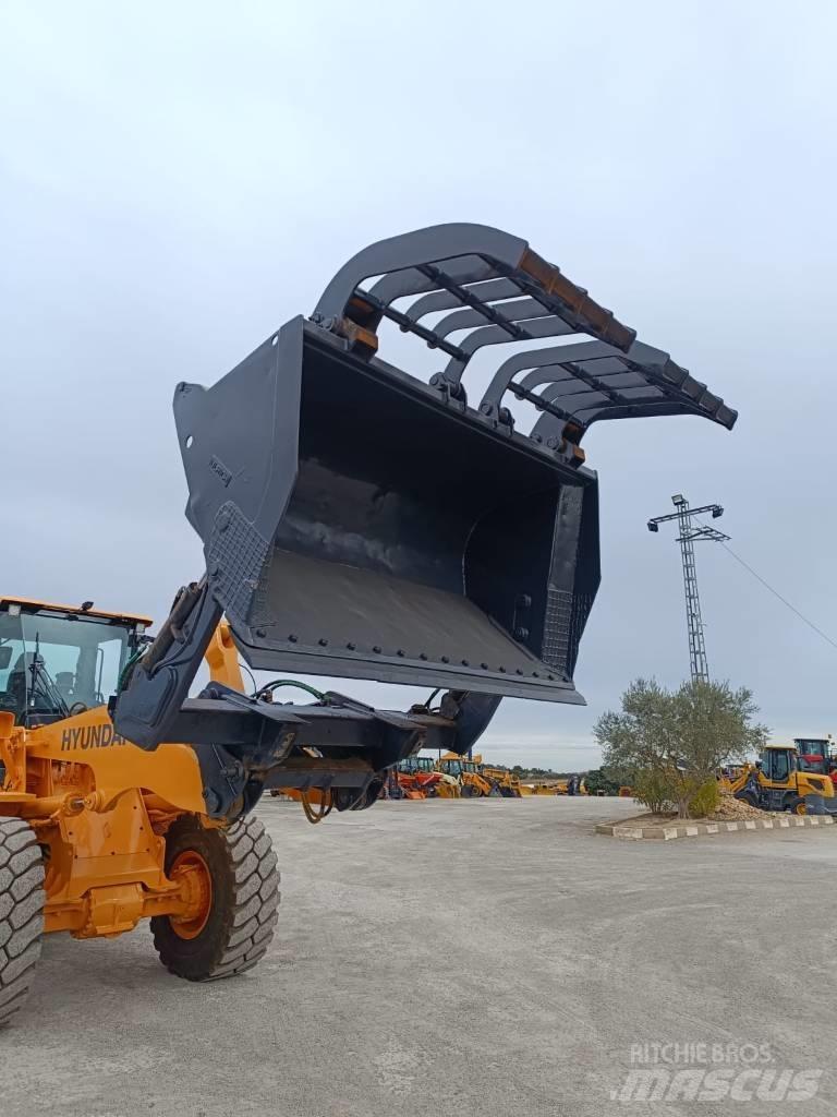 Hyundai HL 955 XT Pyöräkuormaajat