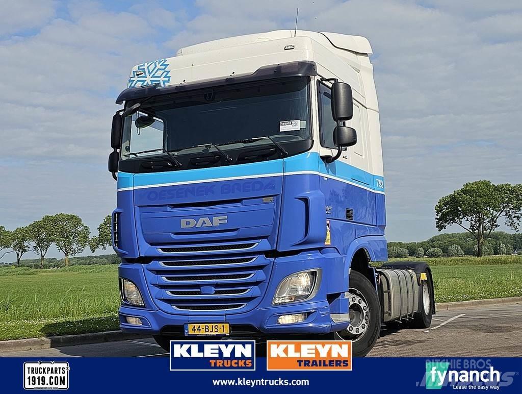 DAF XF 440 Vetopöytäautot
