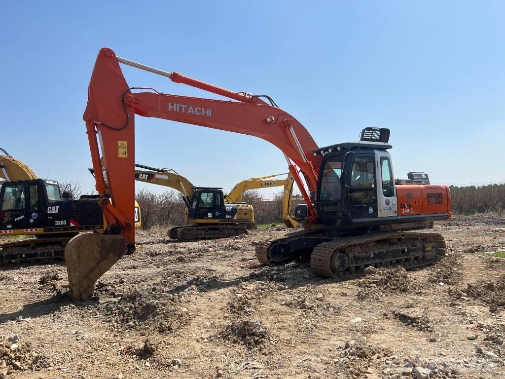 Hitachi ZX 240 Telakaivukoneet