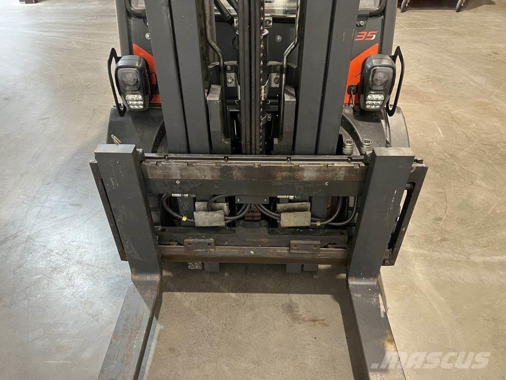 Linde H35D-02 Dieseltrukit
