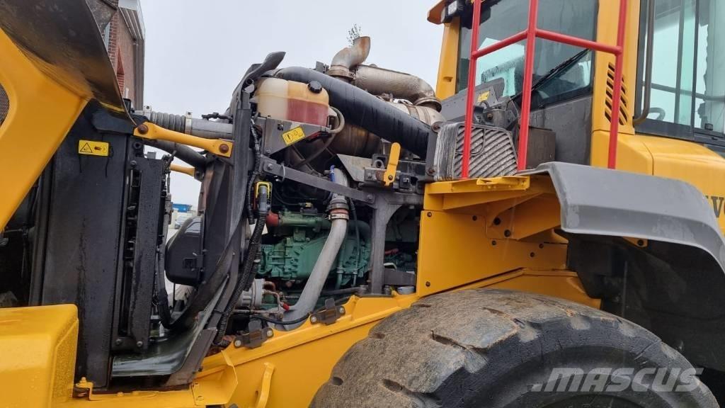 Volvo L 110 H Pyöräkuormaajat