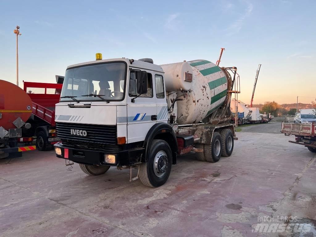 Iveco 330-30 Betonikuorma-autot