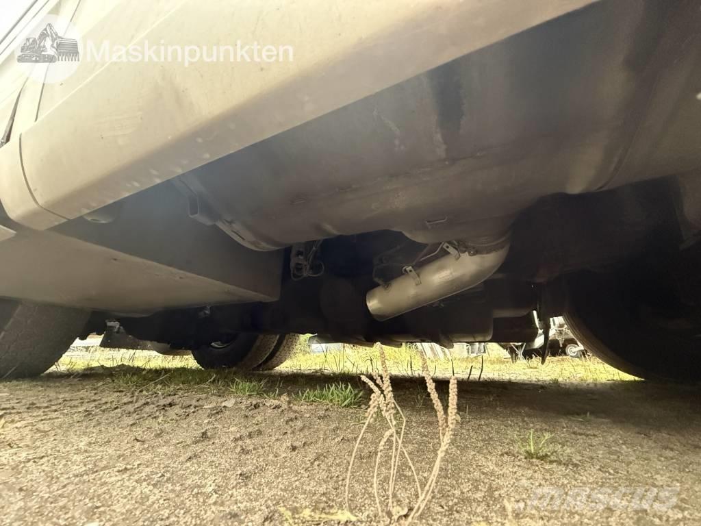 Scania R 520 Vetopöytäautot