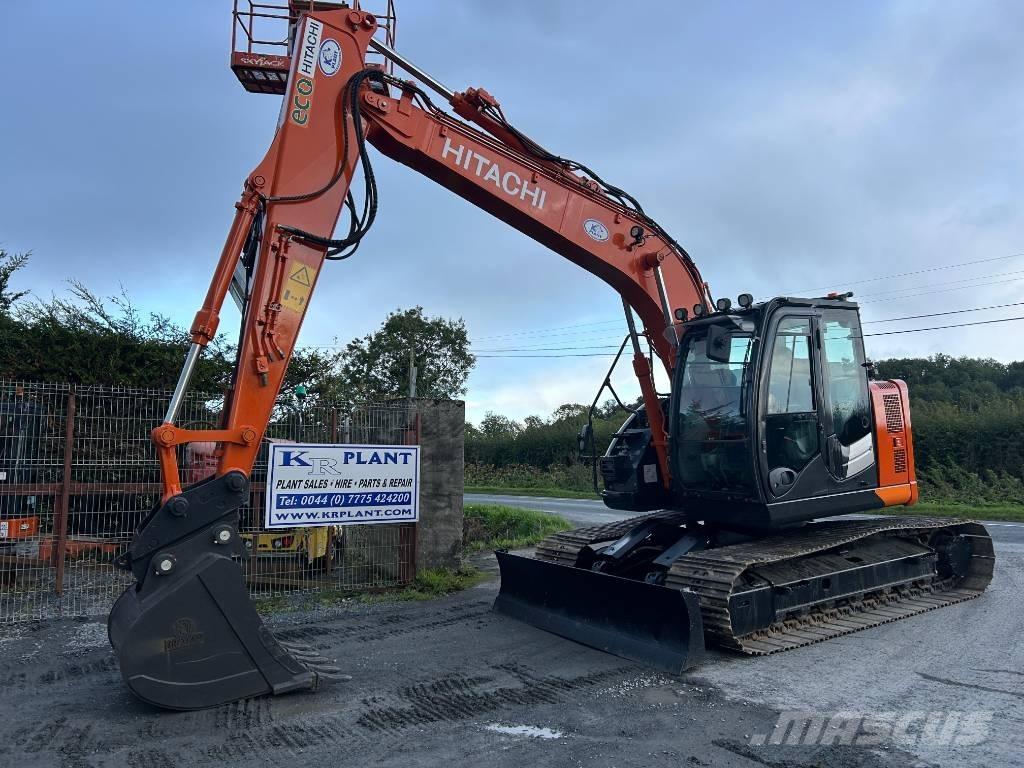 Hitachi ZX 135 US-6 Telakaivukoneet