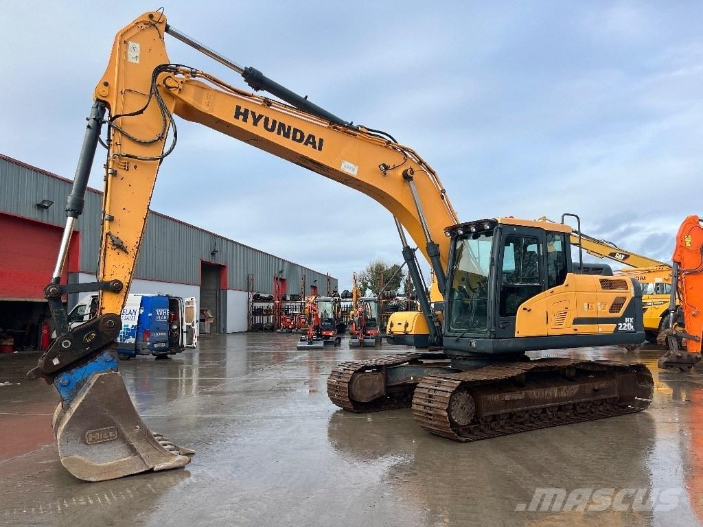 Hyundai HX 220 L Telakaivukoneet