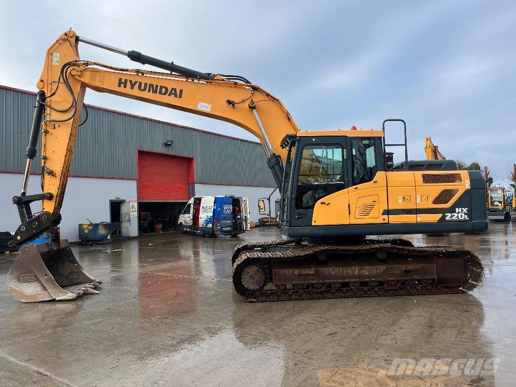 Hyundai HX 220 L Telakaivukoneet