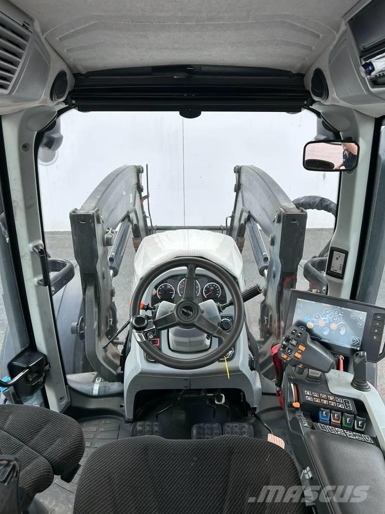 Valtra N 174 Traktorit