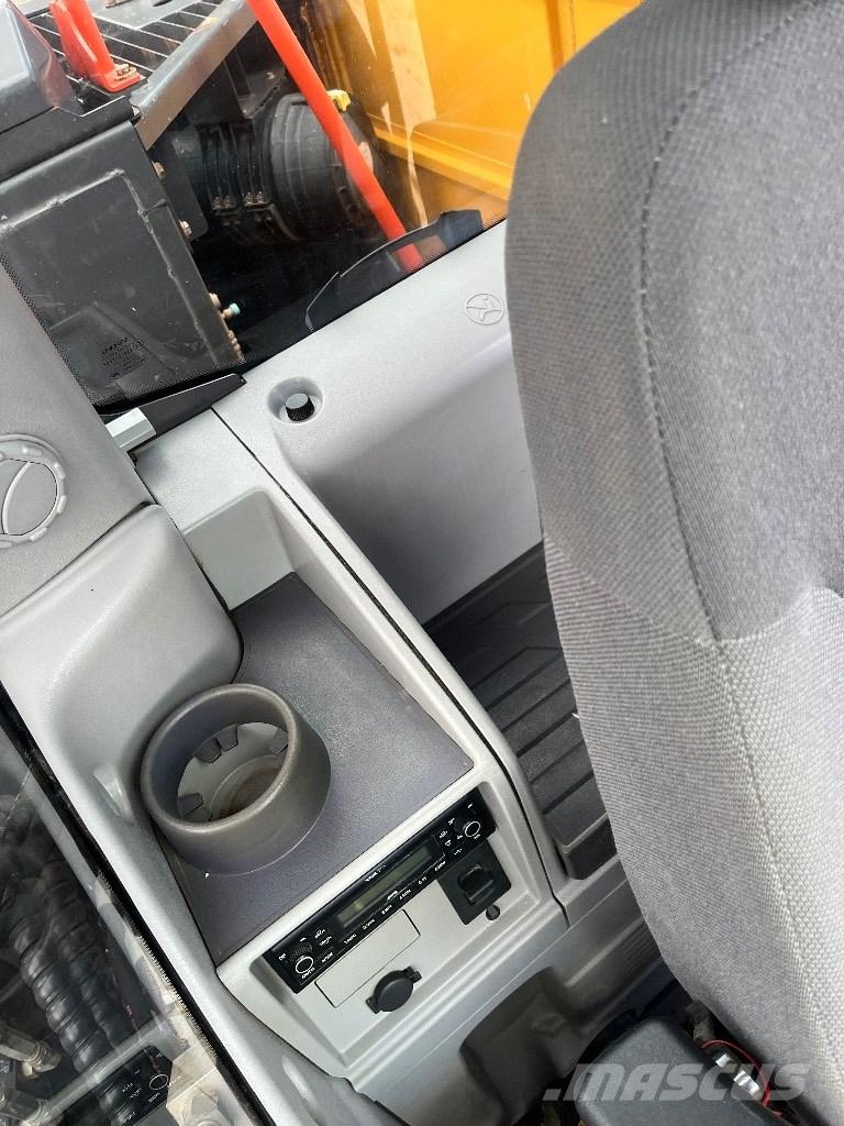 Volvo EC 140 EL Telakaivukoneet