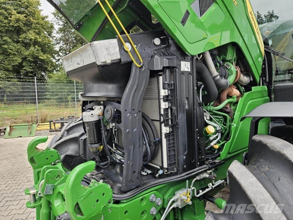 John Deere 6R185 Traktorit