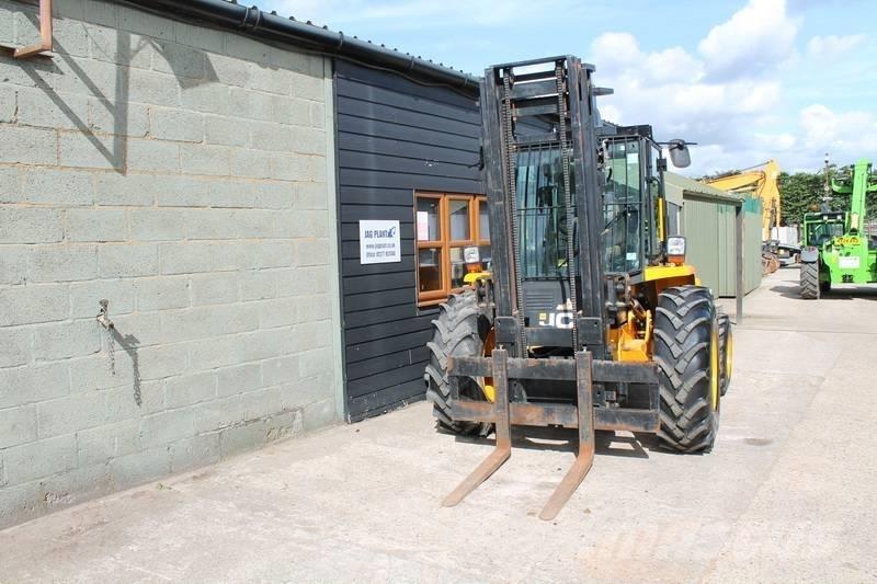 JCB 926 Maastotrukit