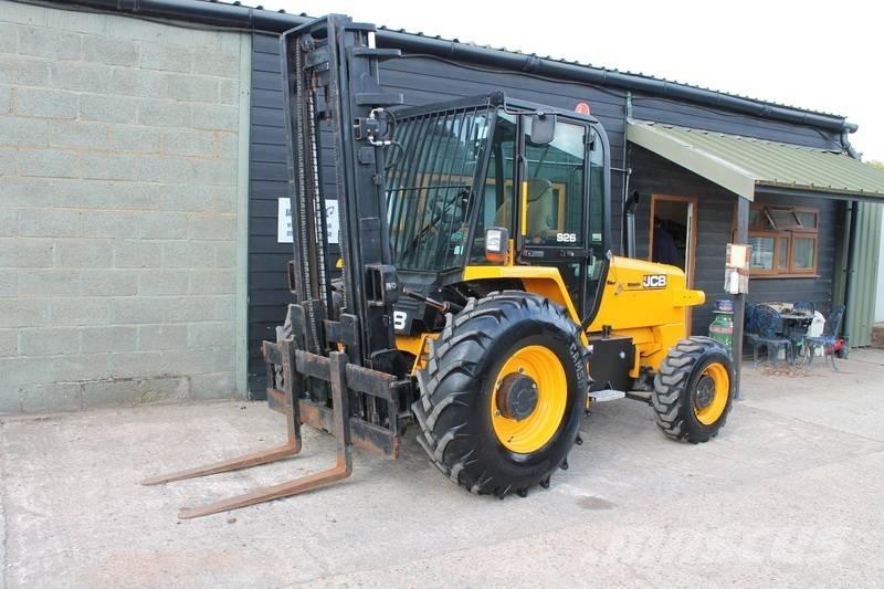 JCB 926 Maastotrukit