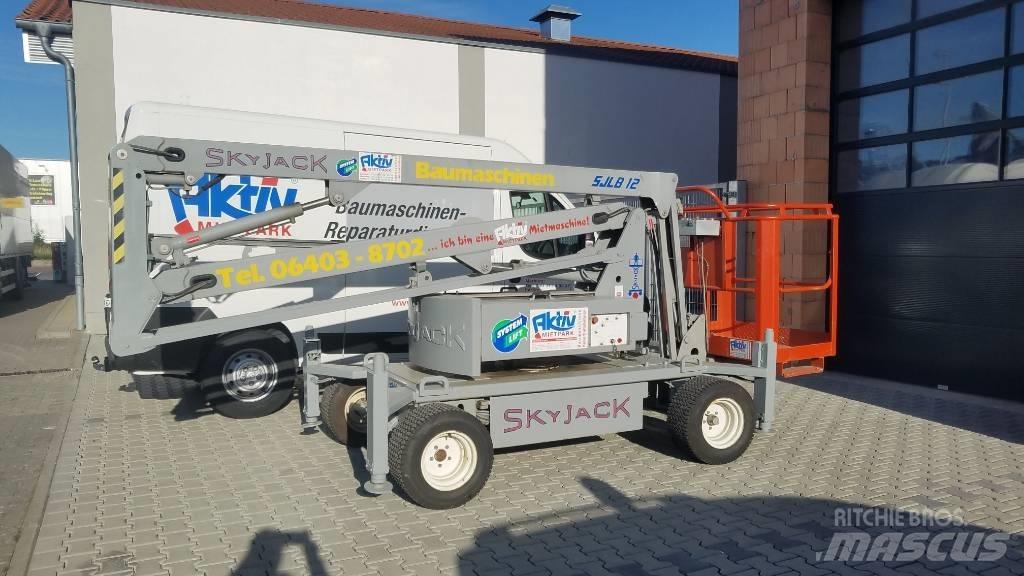 SkyJack SJKB 12 Kuukulkijat