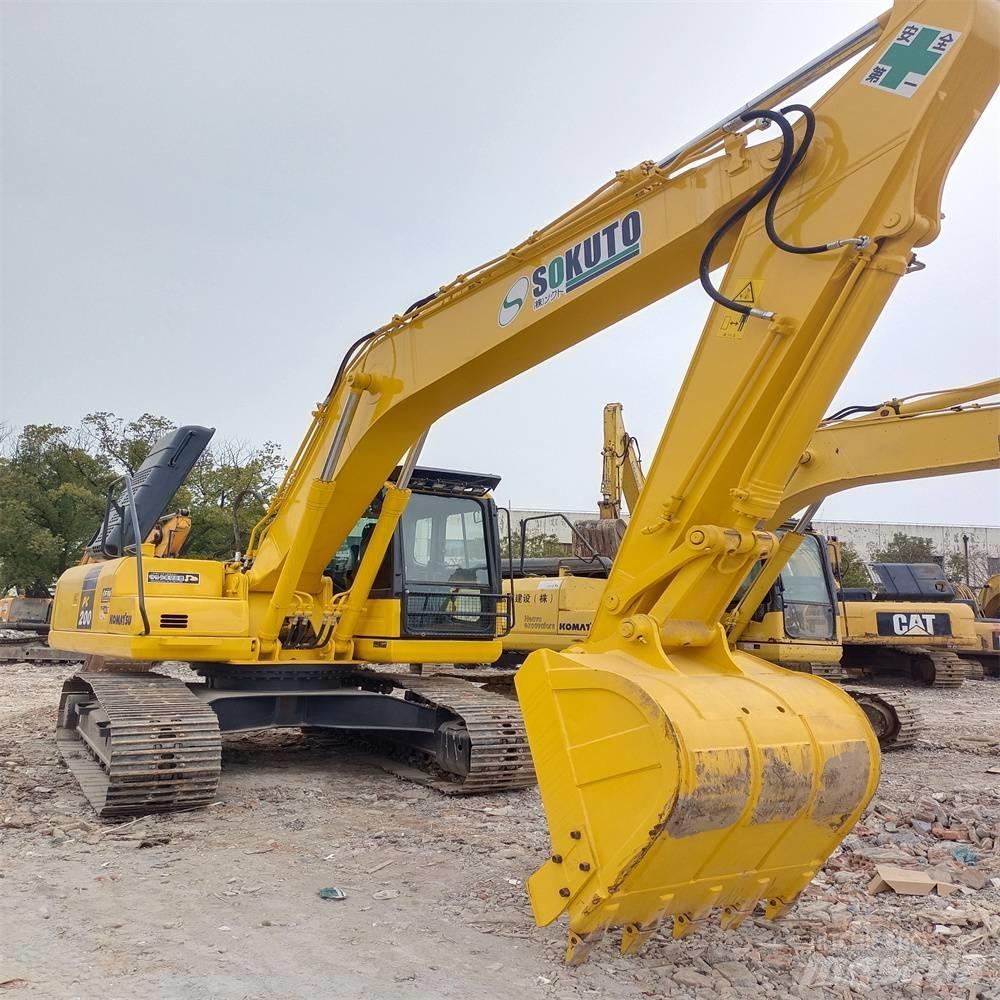 Komatsu PC 200 Telakaivukoneet