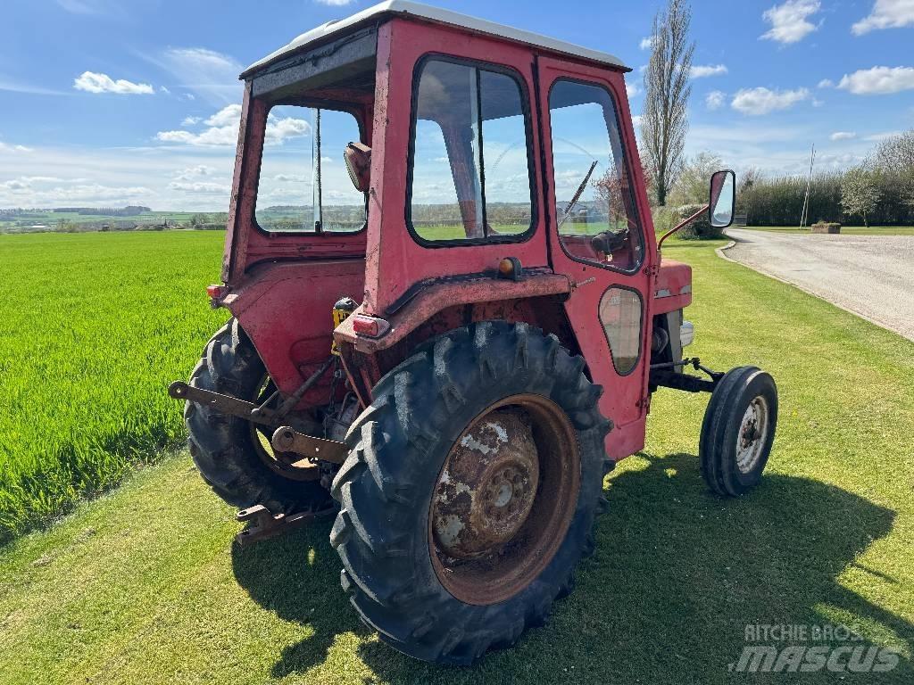Massey Ferguson 135 Traktorit