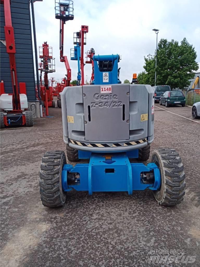 Genie Z 34/22 IC Kuukulkijat
