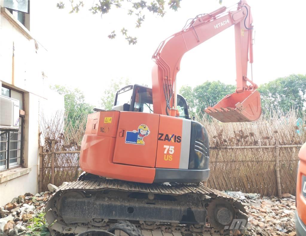 Hitachi ZX75US-3 Midikaivukoneet 7t - 12t