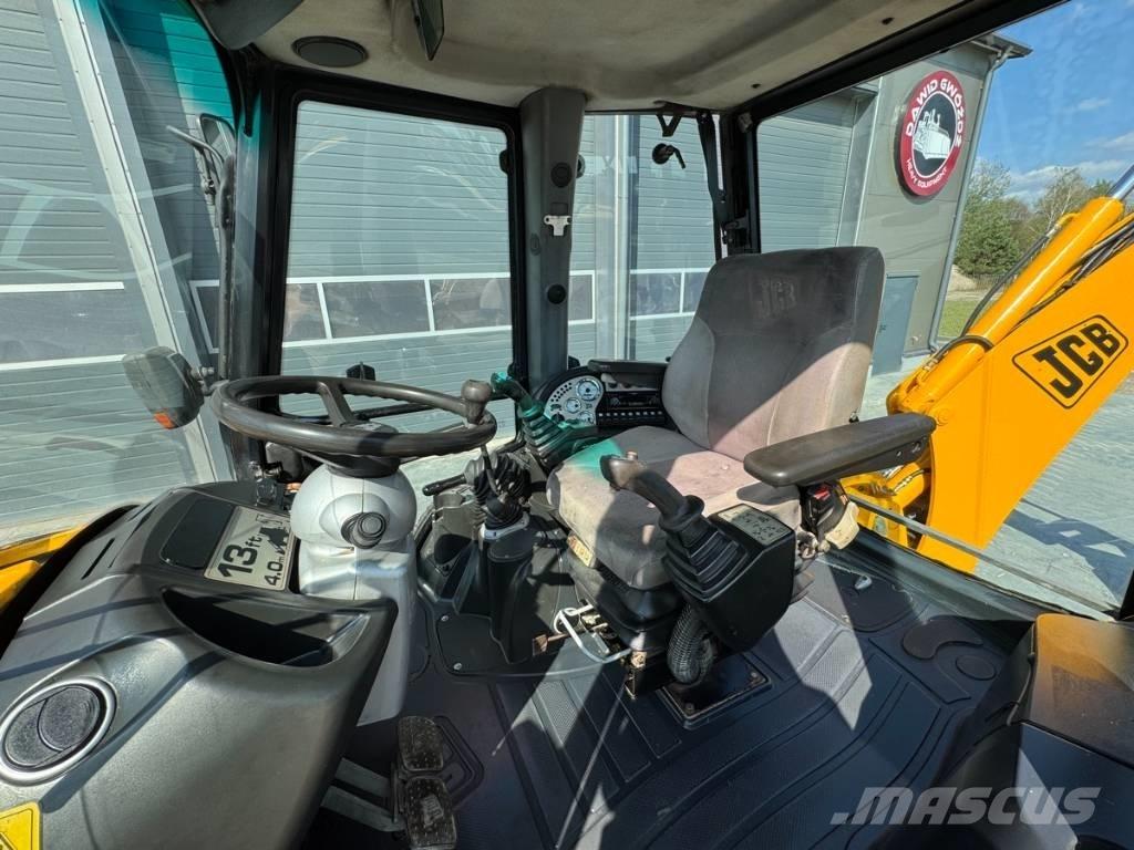 JCB 3 CX Kaivurikuormaajat