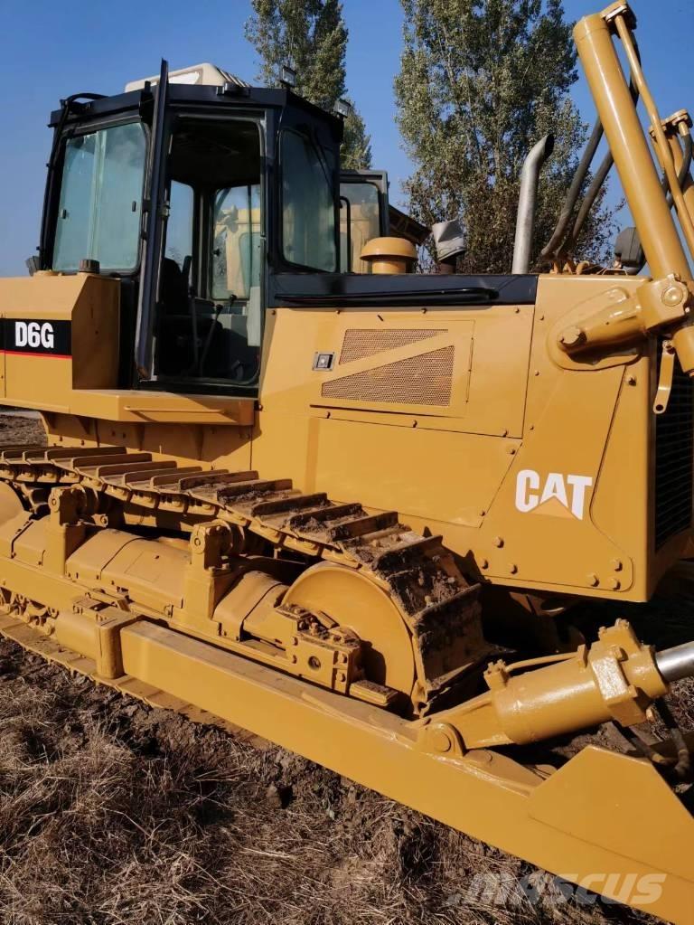 CAT D 6 G Telaketjupuskutraktorit