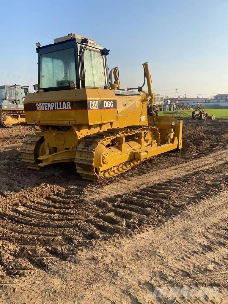 CAT D 6 G Telaketjupuskutraktorit
