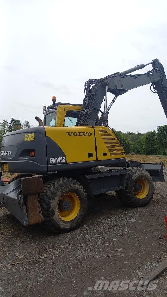Volvo EW 140 B Pyöräkaivukoneet