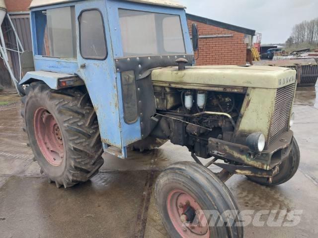 Hanomag Granit 500 Traktorit