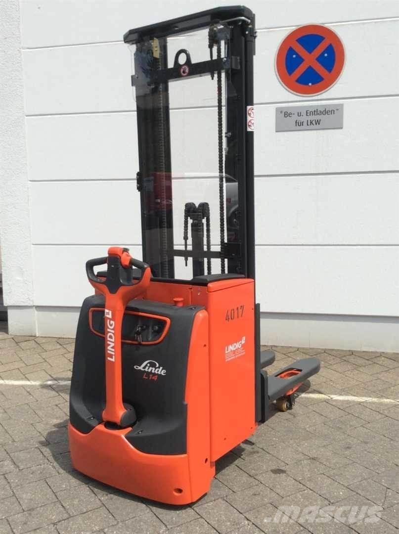 Linde L14I Ajettavat pinoamisvaunut